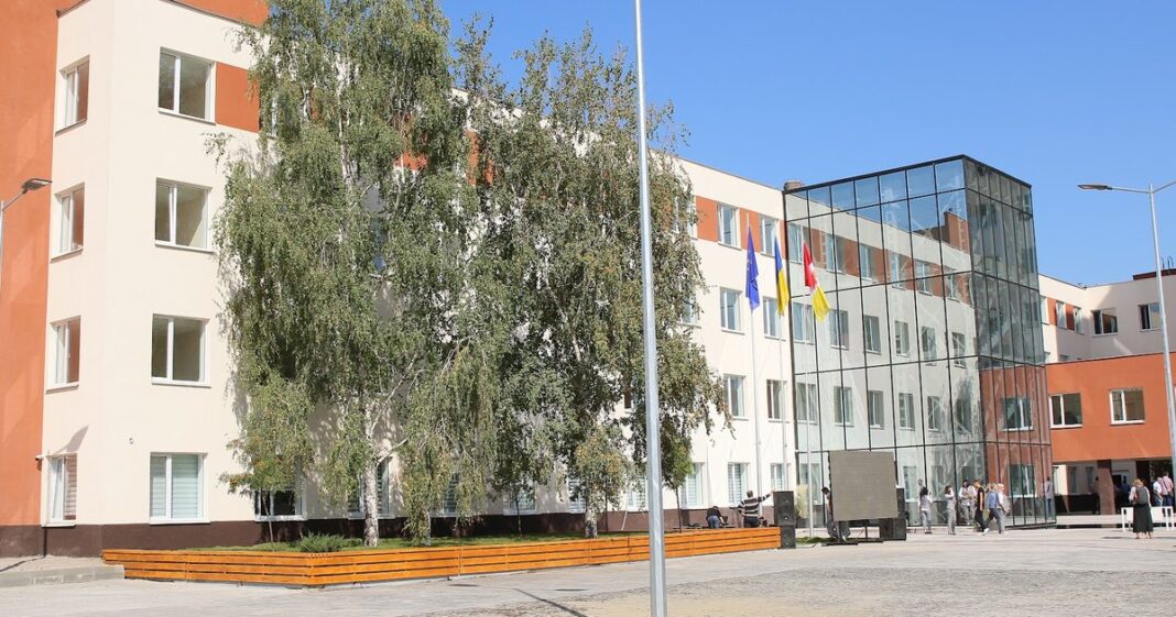 Будівля: ЦНАП в Одесі